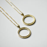 Circle pendant necklace